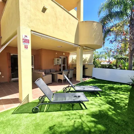 Sr Reserva De 2bdr With Private Garden Marbella