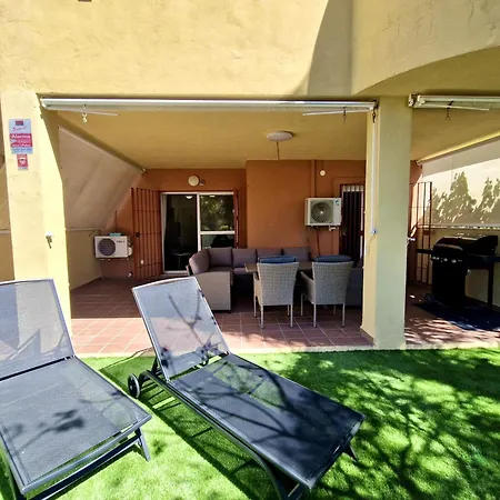 Sr Reserva De 2bdr With Private Garden Apartment Marbella